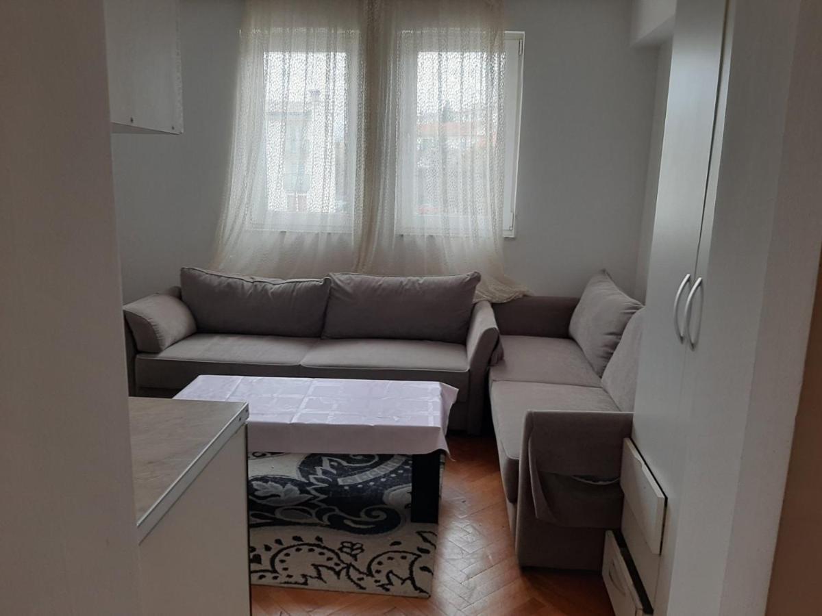Ulpiana Apartment Centrum, Prishtine Extérieur photo